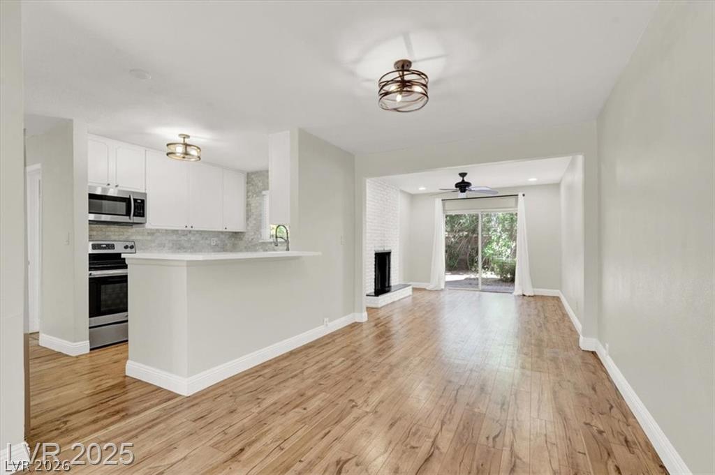 516 Tam O Shanter Property Photo 6