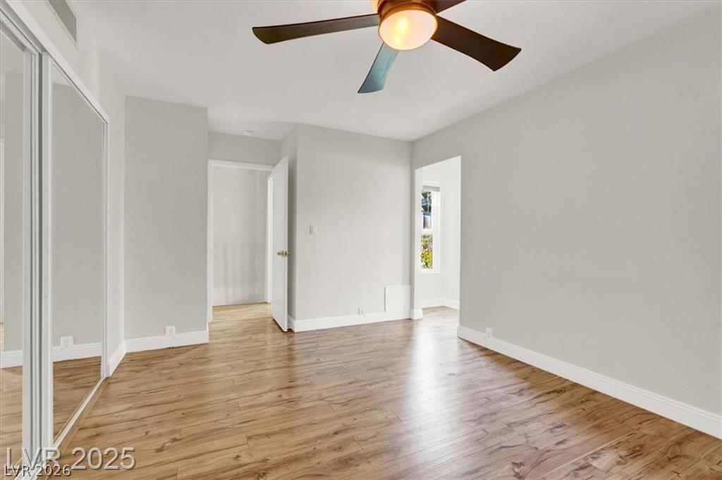 516 Tam O Shanter Property Photo 14