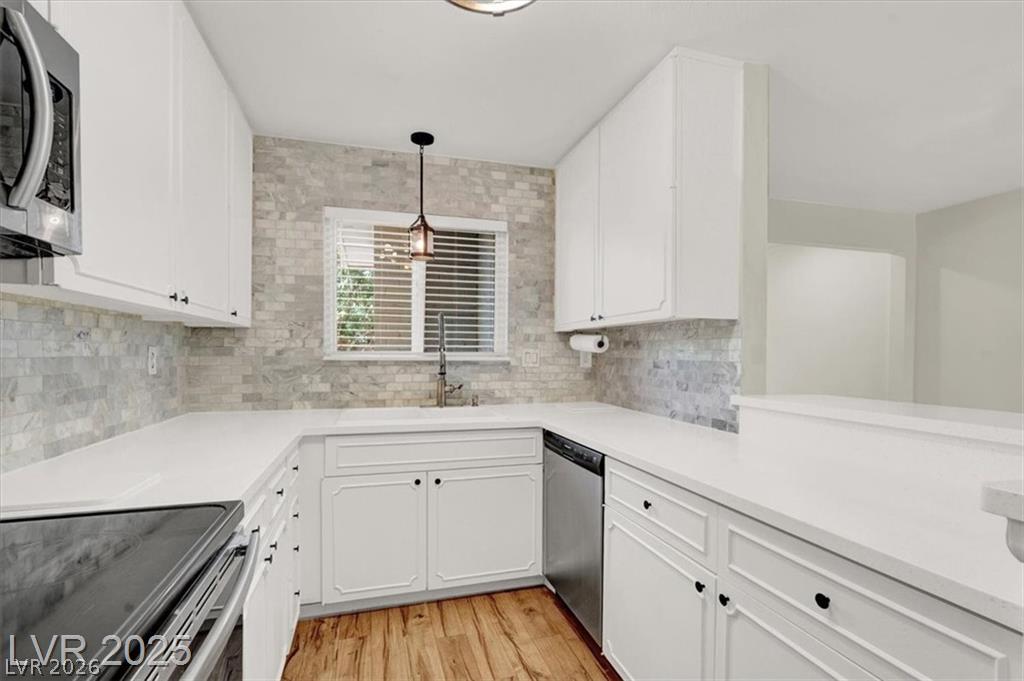 516 Tam O Shanter Property Photo 18