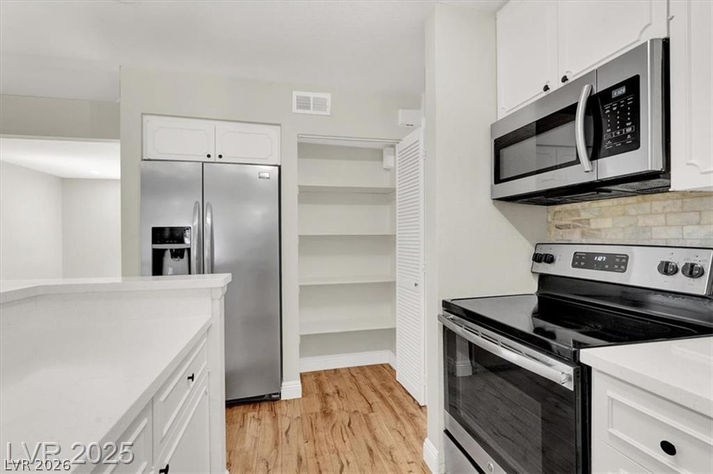516 Tam O Shanter Property Photo 19