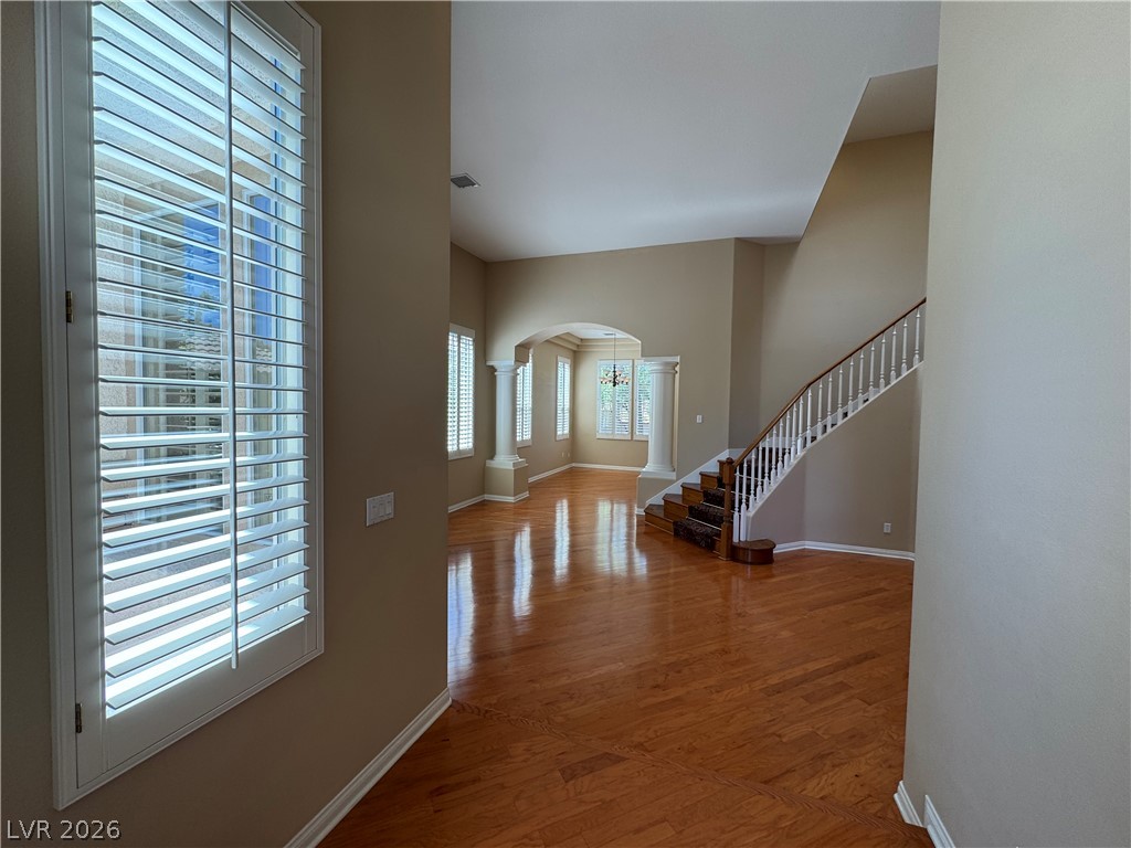 2109 Scarlet Rose Drive Property Photo 3
