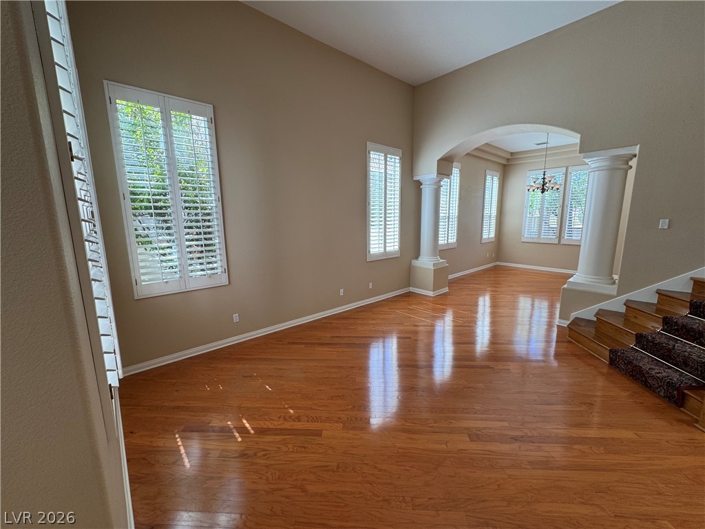 2109 Scarlet Rose Drive Property Photo 4