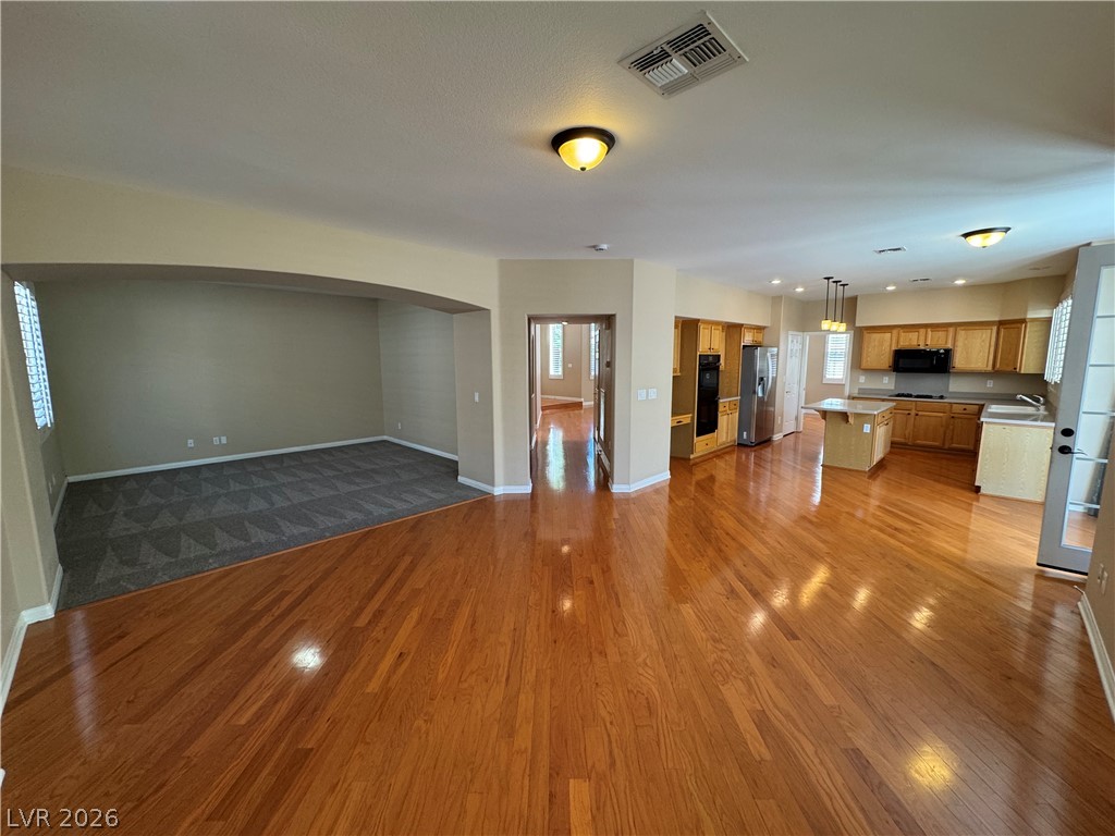 2109 Scarlet Rose Drive Property Photo 18