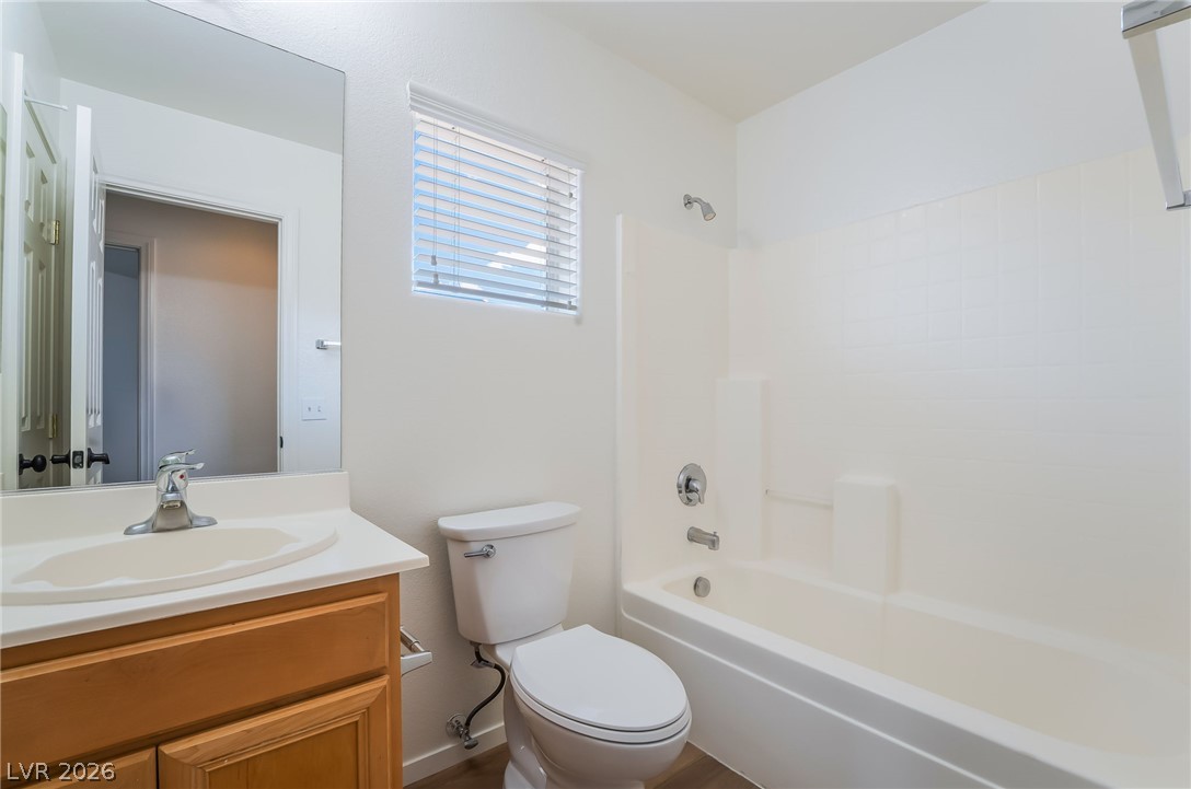 4935 Gingerlyn Street Property Photo 18