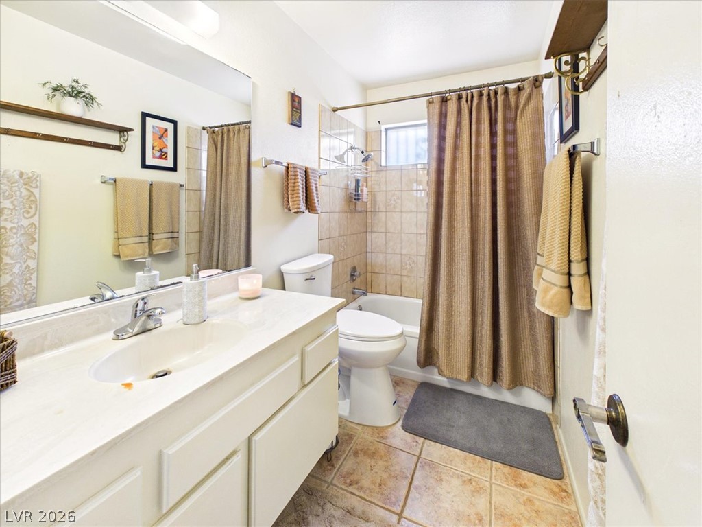3885 Redwood Street Property Photo 64