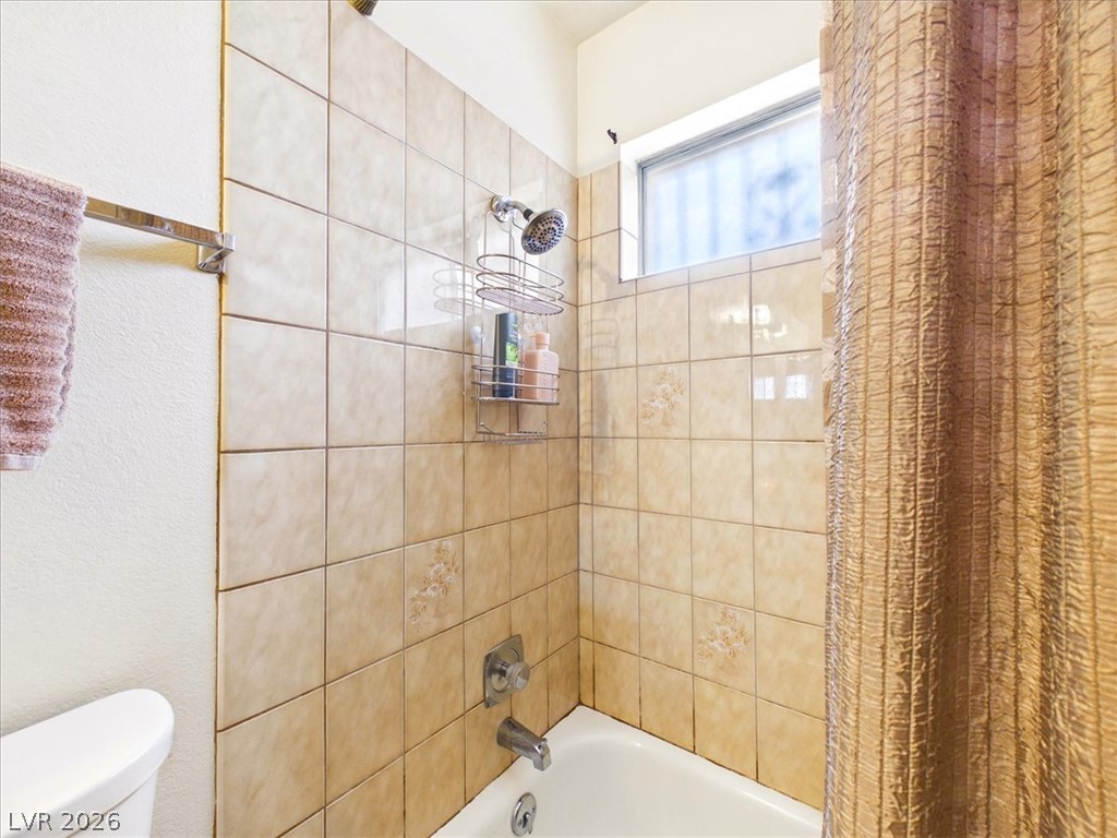 3885 Redwood Street Property Photo 66