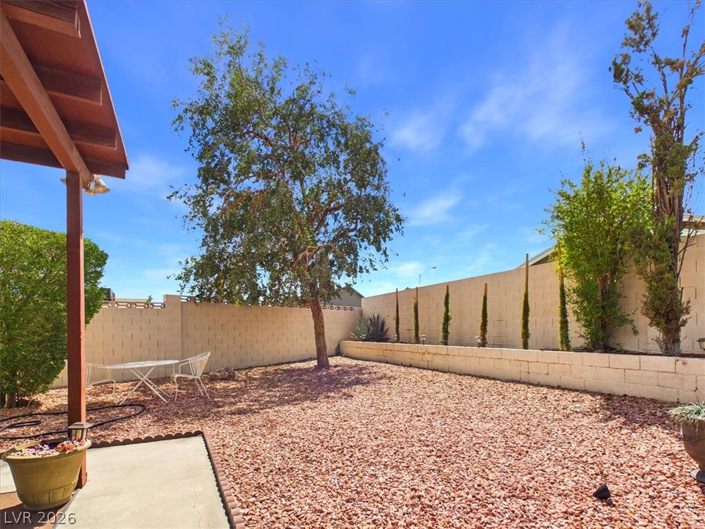 3885 Redwood Street Property Photo 79