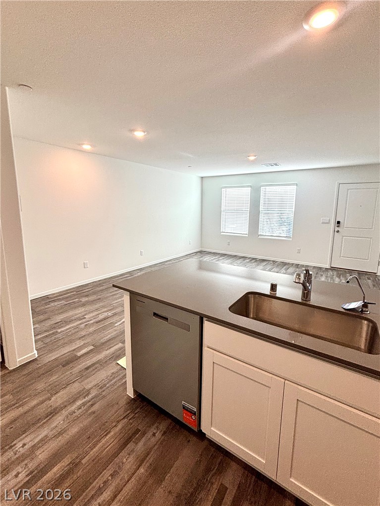 7373 Philip Cove Street Property Photo 12