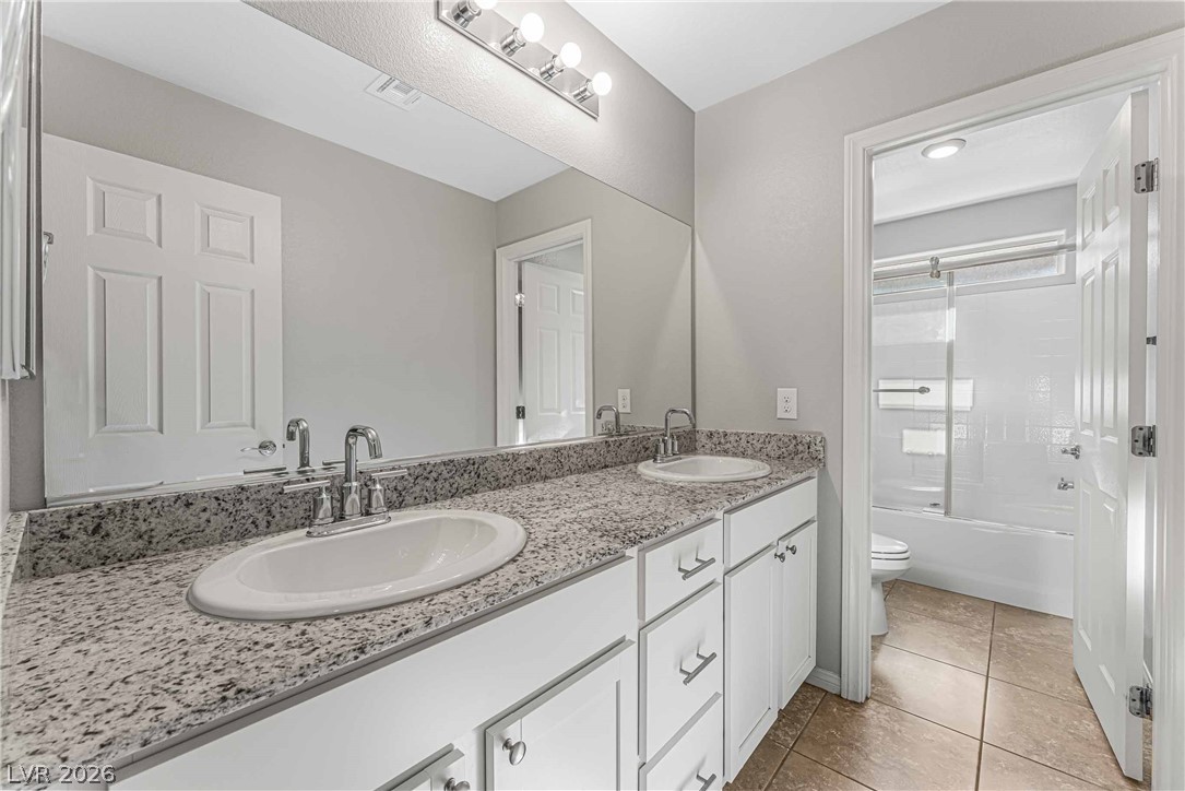2611 Infinity Bay Court Property Photo 14