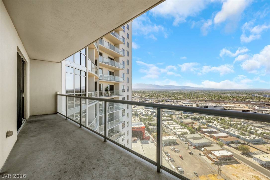 200 West Sahara Avenue 2909 Property Photo 20