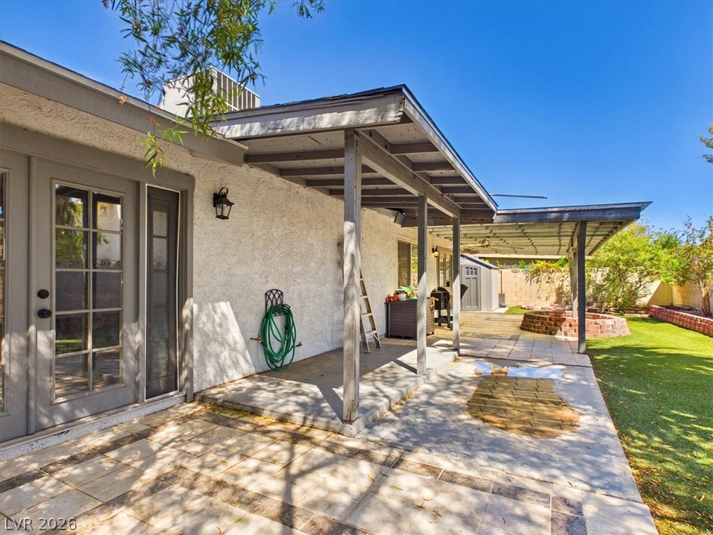2402 El Tesoro Court Property Photo 61