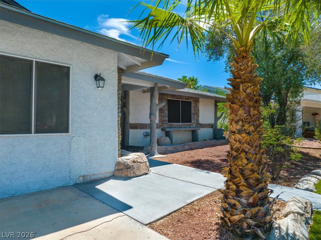 2402 El Tesoro Court Property Photo 71