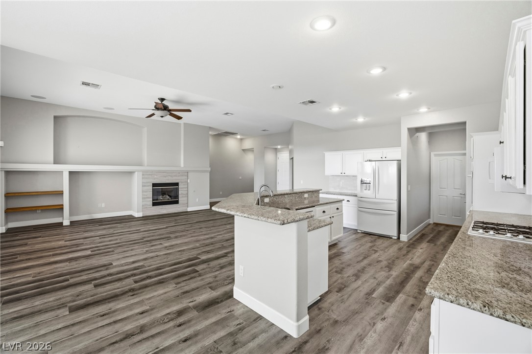 68 Alerion Street Property Photo 5