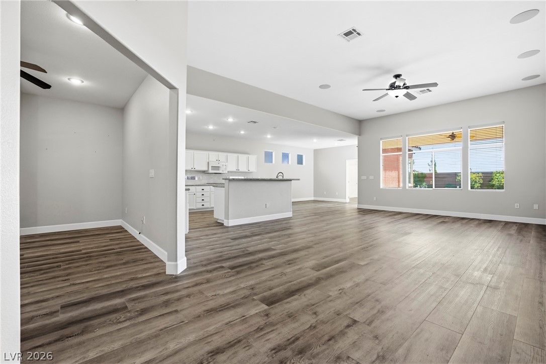 68 Alerion Street Property Photo 9