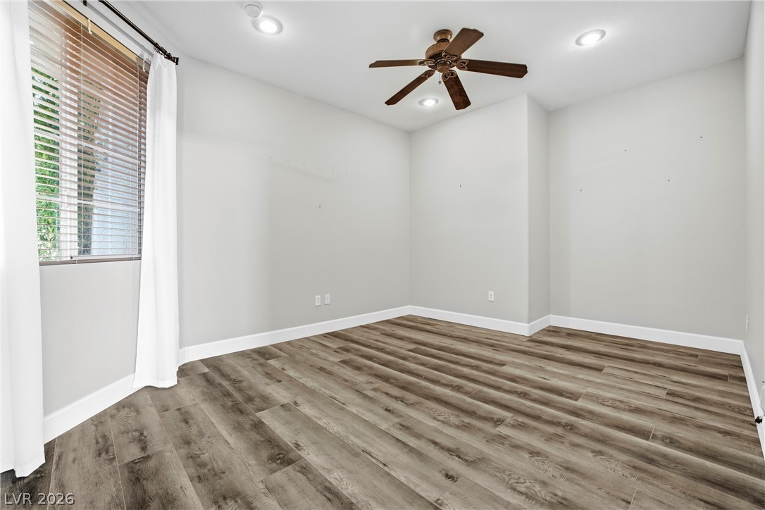 68 Alerion Street Property Photo 23