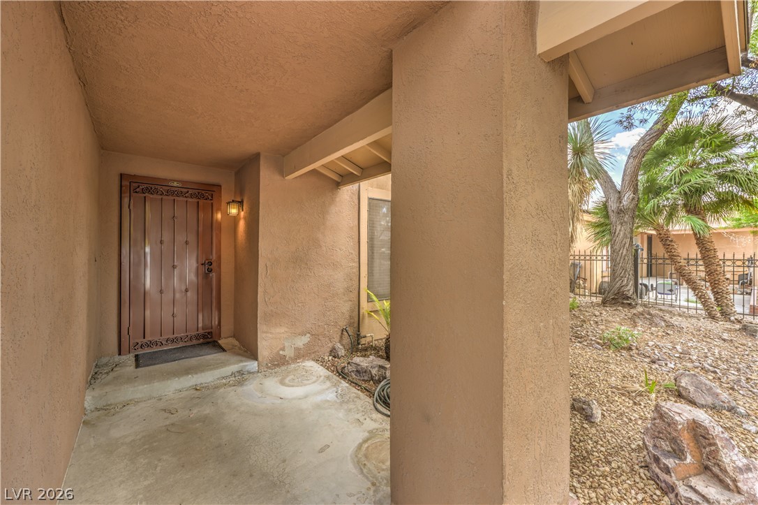 2617 Yardley Street Property Photo 9