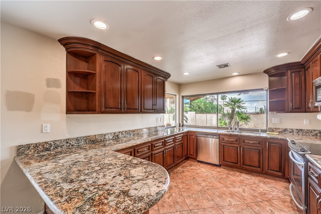 2617 Yardley Street Property Photo 14