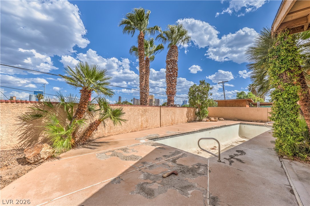 2617 Yardley Street Property Photo 22