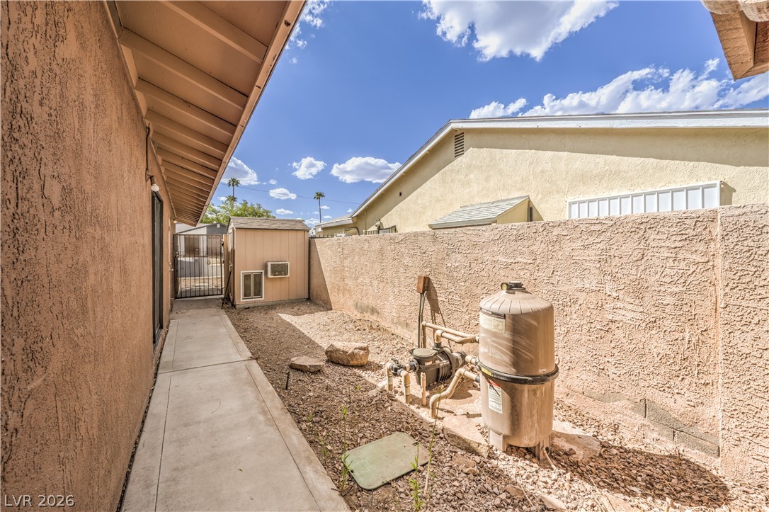 2617 Yardley Street Property Photo 23