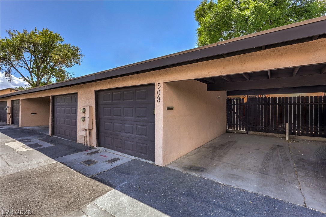2814492 Property Photo 2
