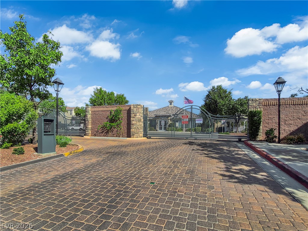 8273 Golden Flowers Street Property Photo 31