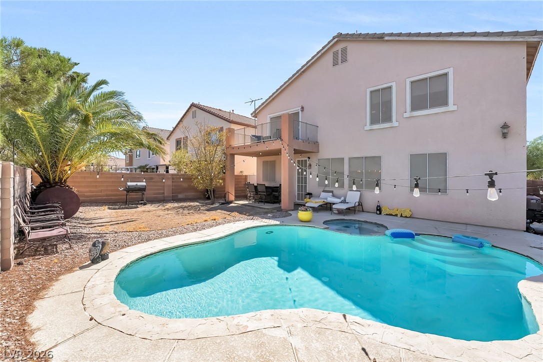 7572 Catalina Harbor Street Property Photo 2