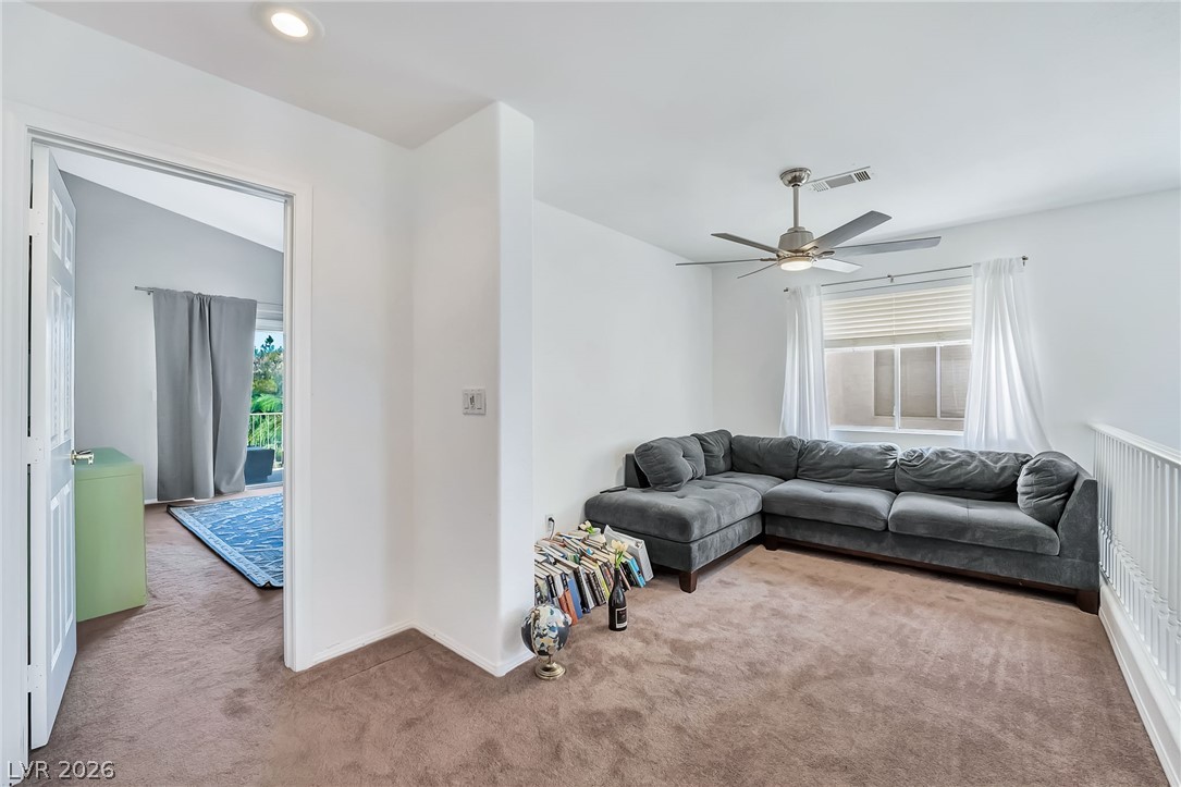 7572 Catalina Harbor Street Property Photo 10