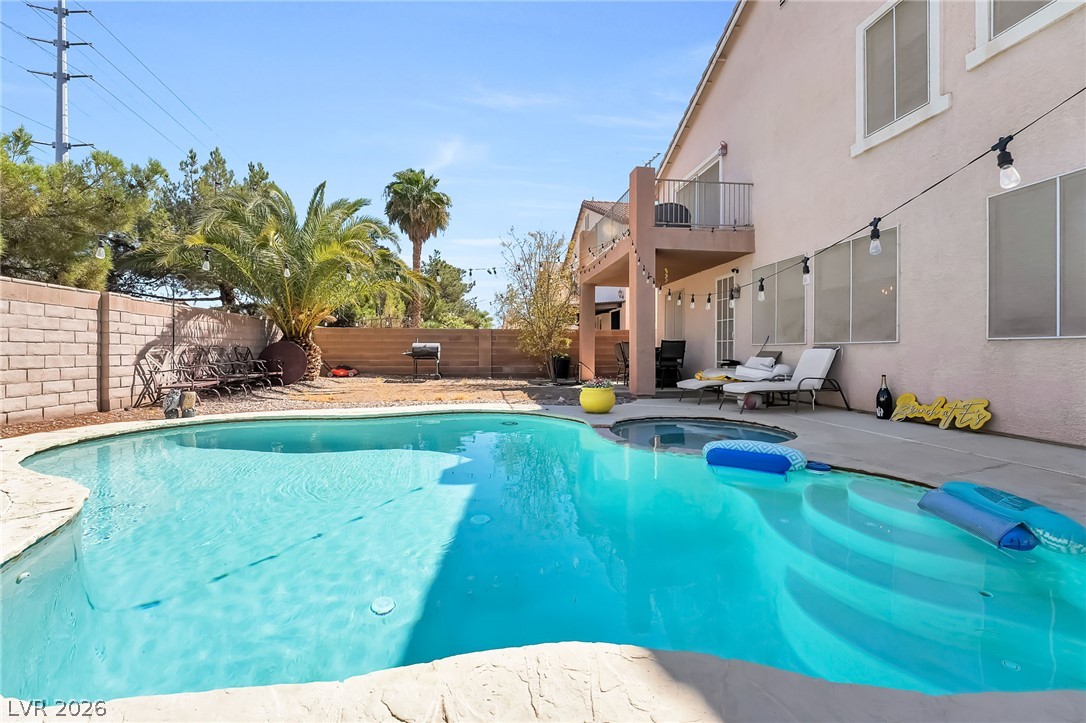 7572 Catalina Harbor Street Property Photo 32