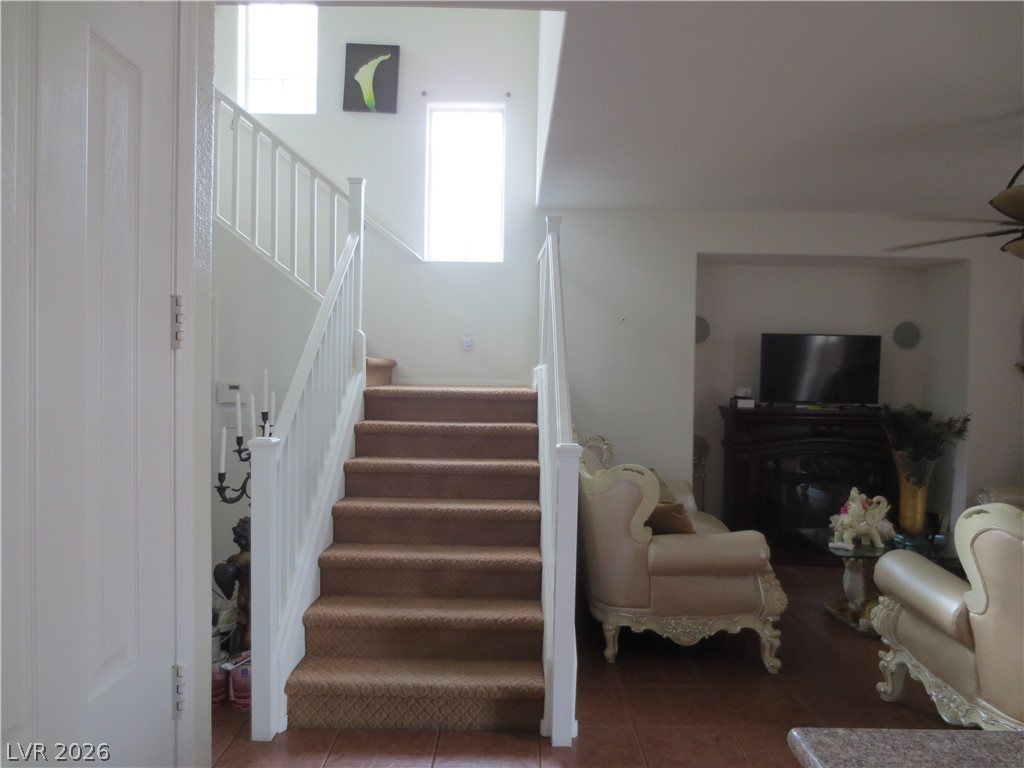 1084 Maple Bend Court Property Photo 11