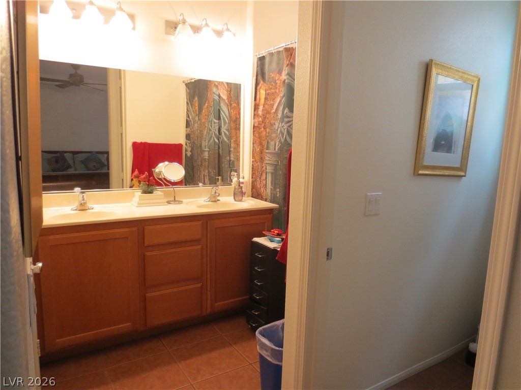 1084 Maple Bend Court Property Photo 14