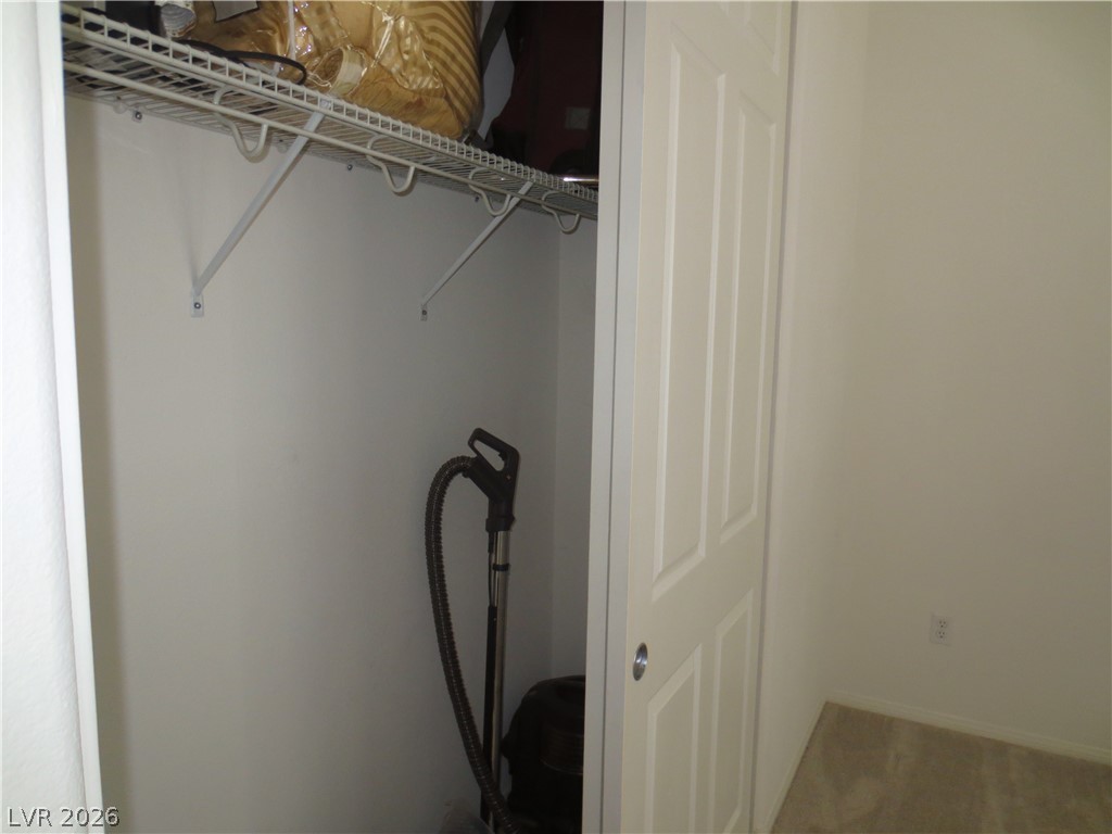 1084 Maple Bend Court Property Photo 38