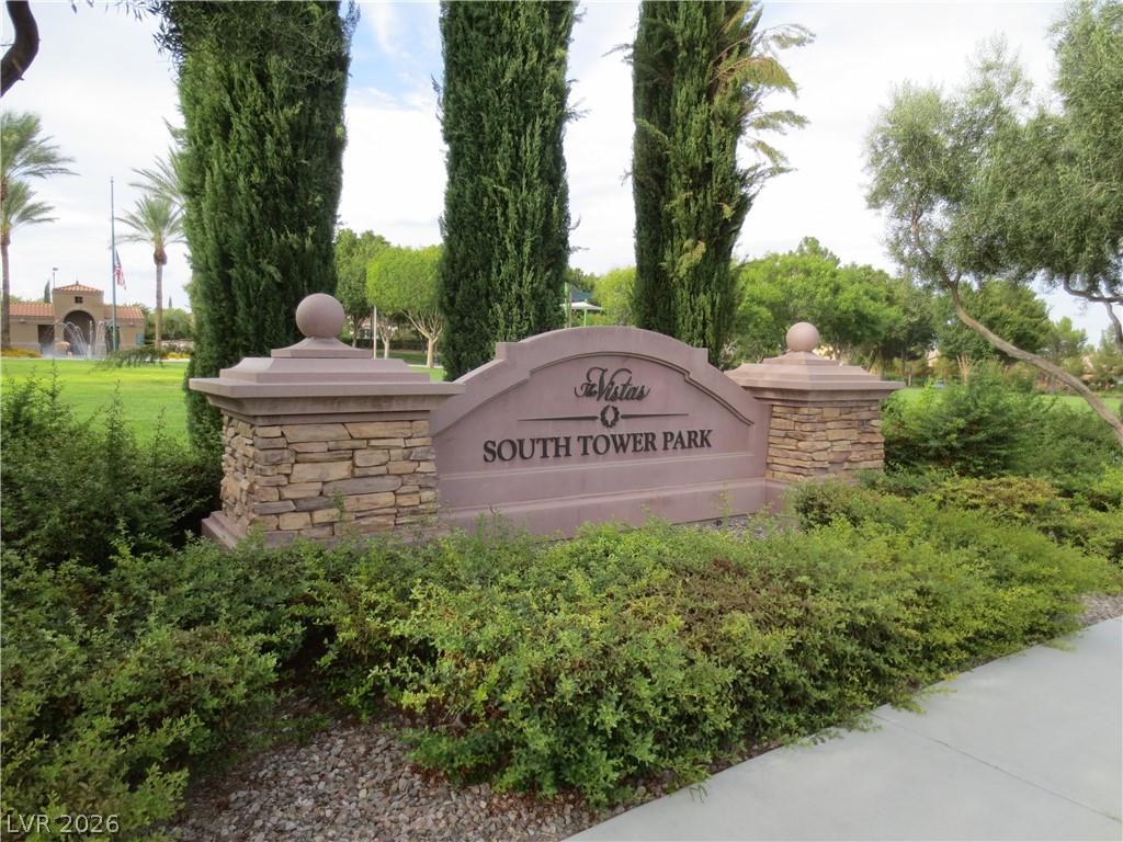 1084 Maple Bend Court Property Photo 54