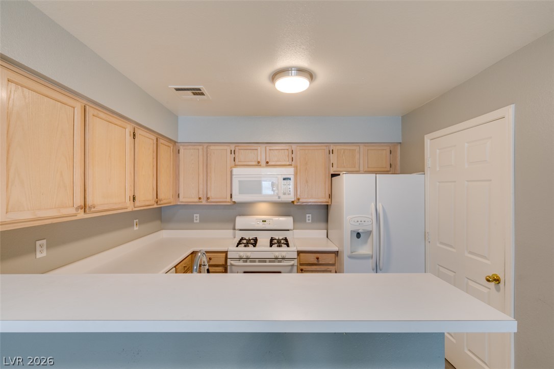 2117 Willowbury Drive D Property Photo 3