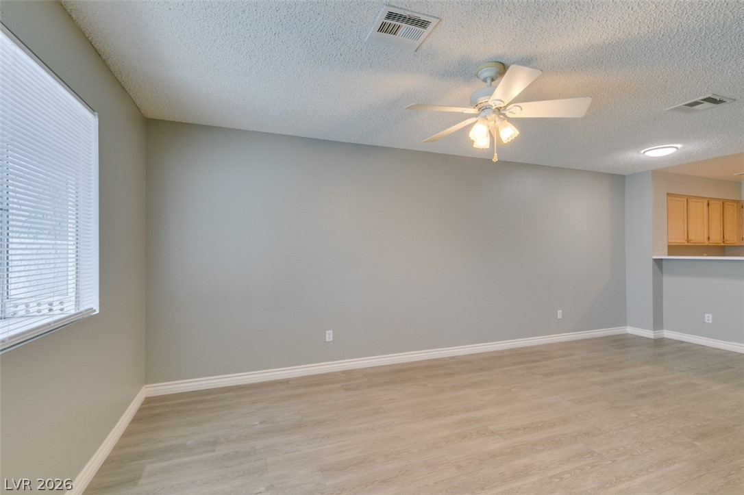 2117 Willowbury Drive D Property Photo 10