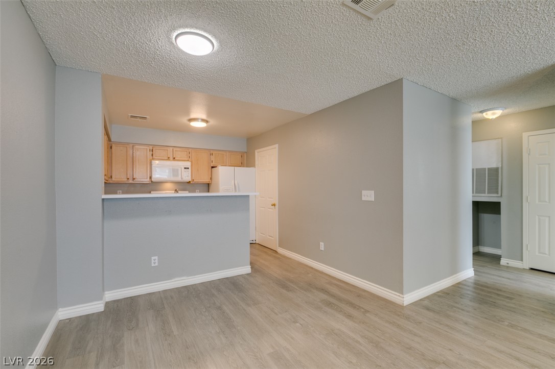 2117 Willowbury Drive D Property Photo 21