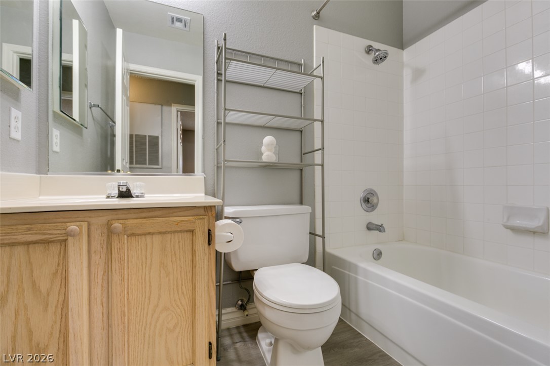 2117 Willowbury Drive D Property Photo 27