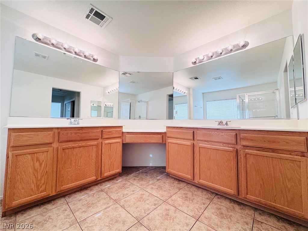5531 Megan Faye Street Property Photo 13