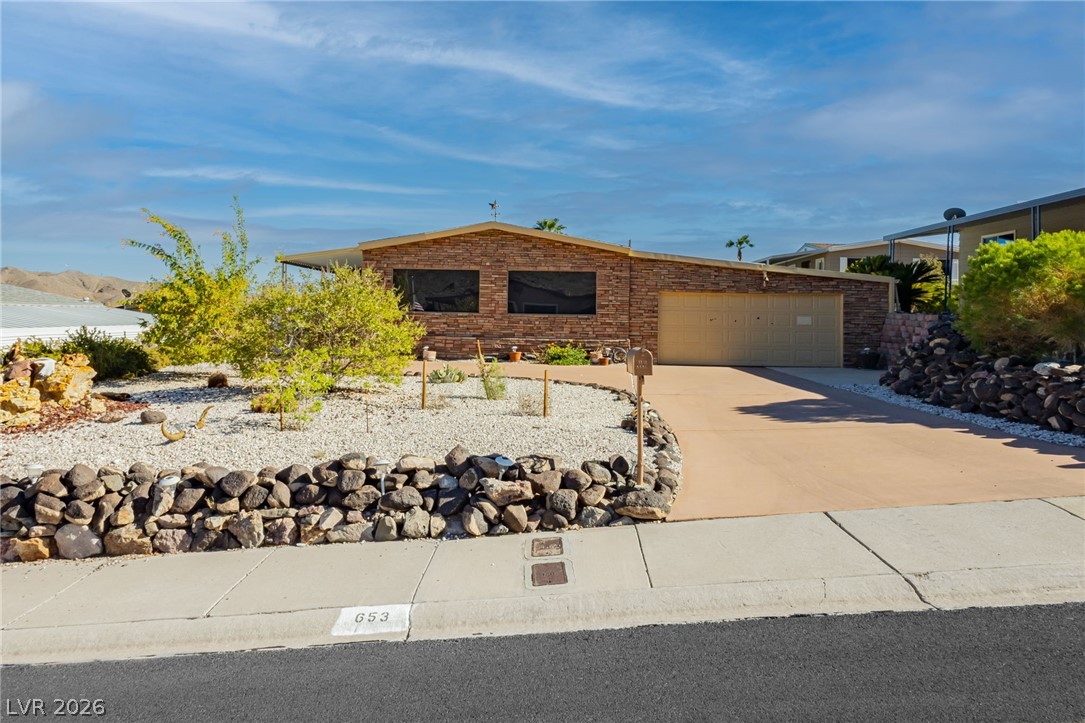 653 Mount Bona Way Property Photo 1