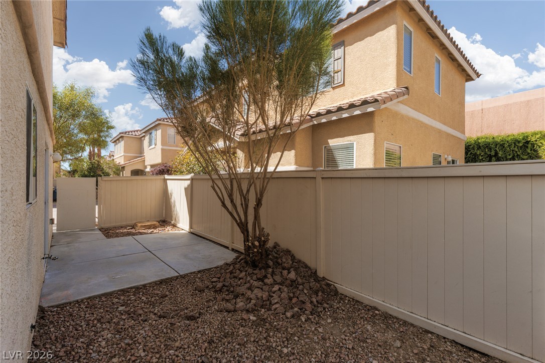 3829 Bayamon Street Property Photo 22