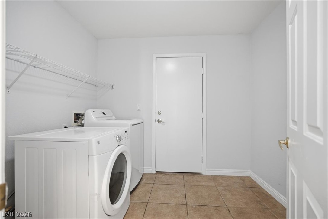 3854 Rugen Avenue Property Photo 22