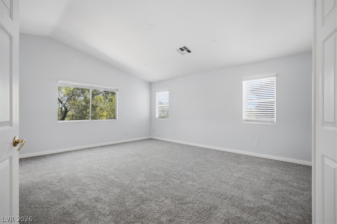 3854 Rugen Avenue Property Photo 29