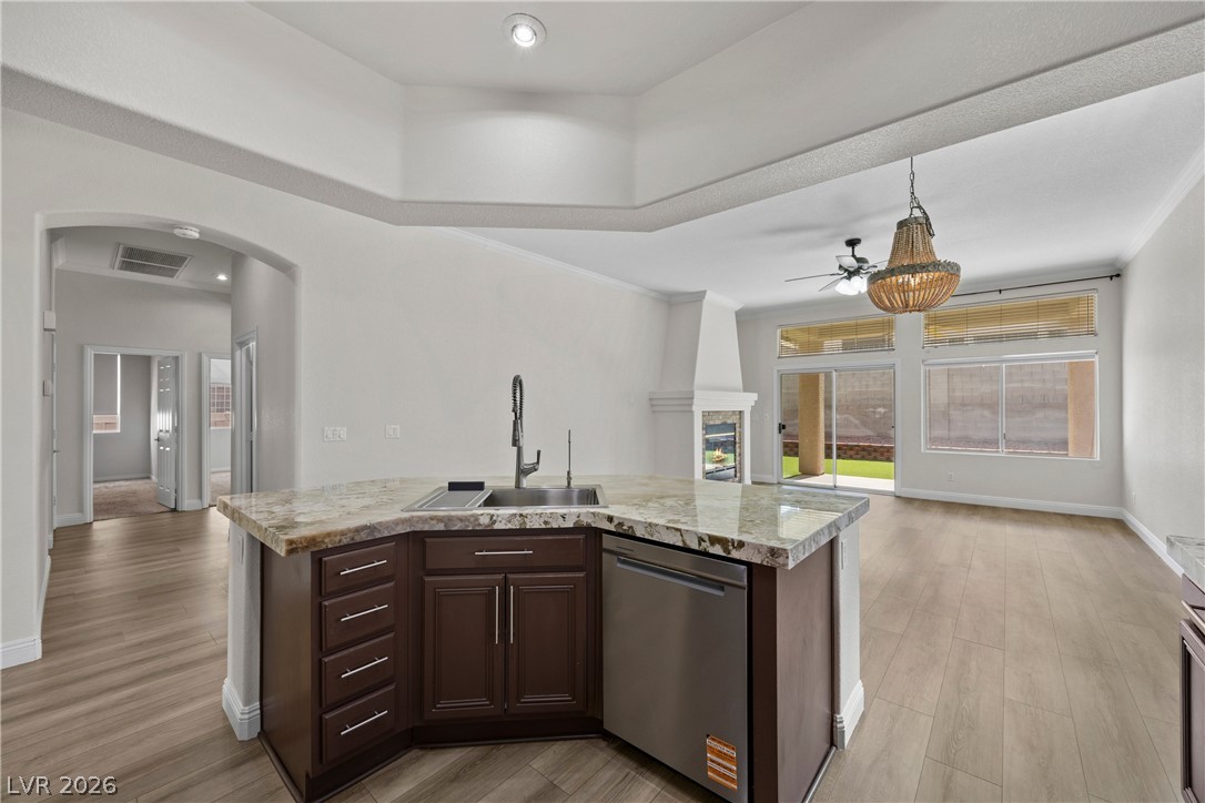 3059 Blazing Creek Way Property Photo 12