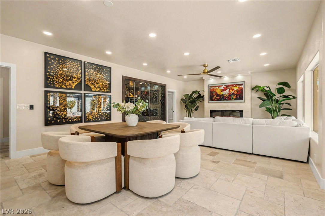 3125 Shadowleaf Court Property Photo 6