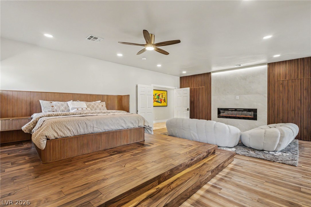 3125 Shadowleaf Court Property Photo 17