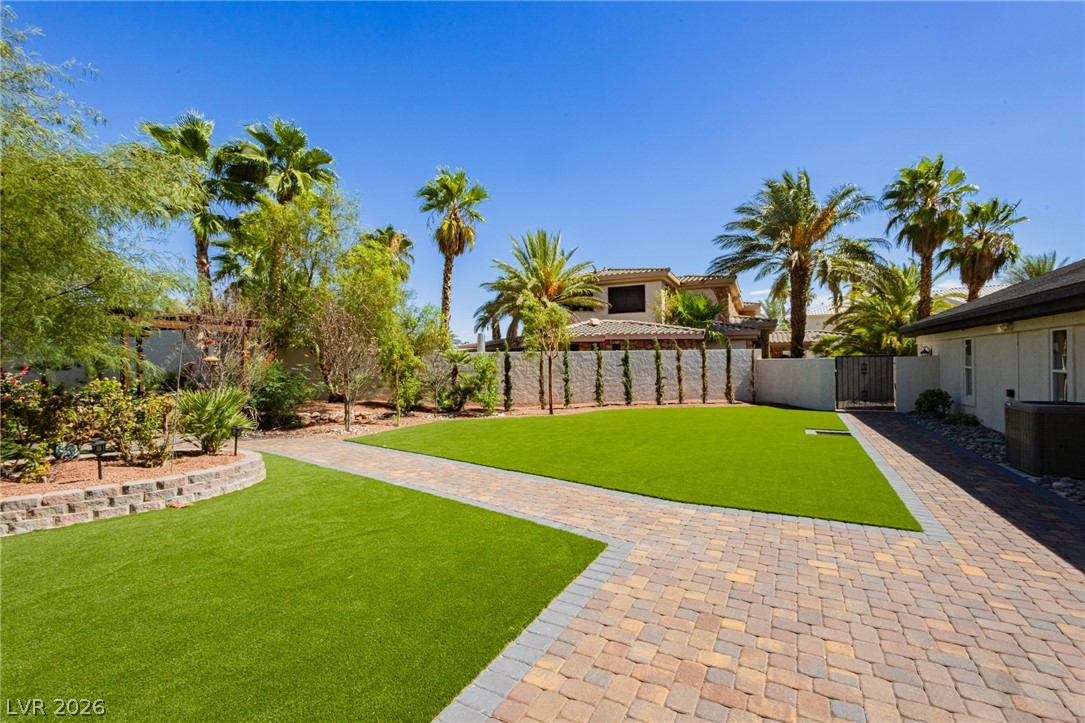 3125 Shadowleaf Court Property Photo 48