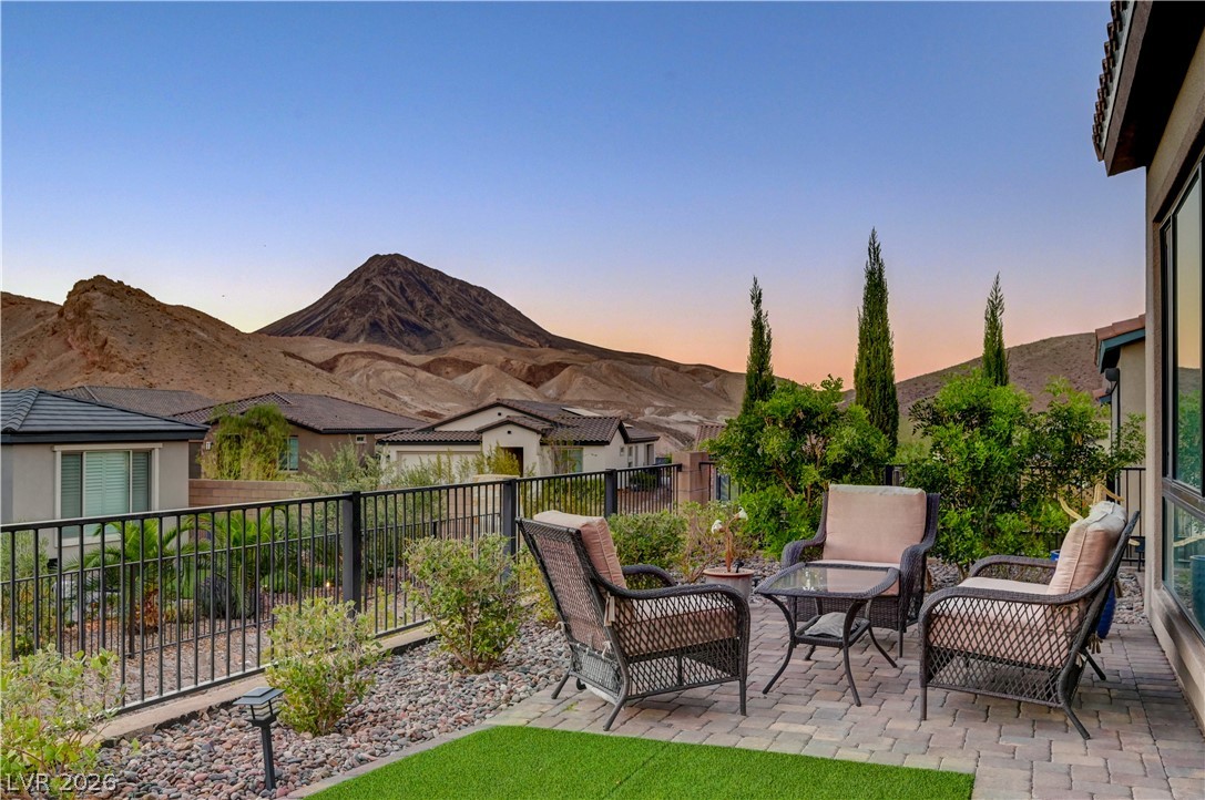 51 Thorn Creek Street Property Photo 47