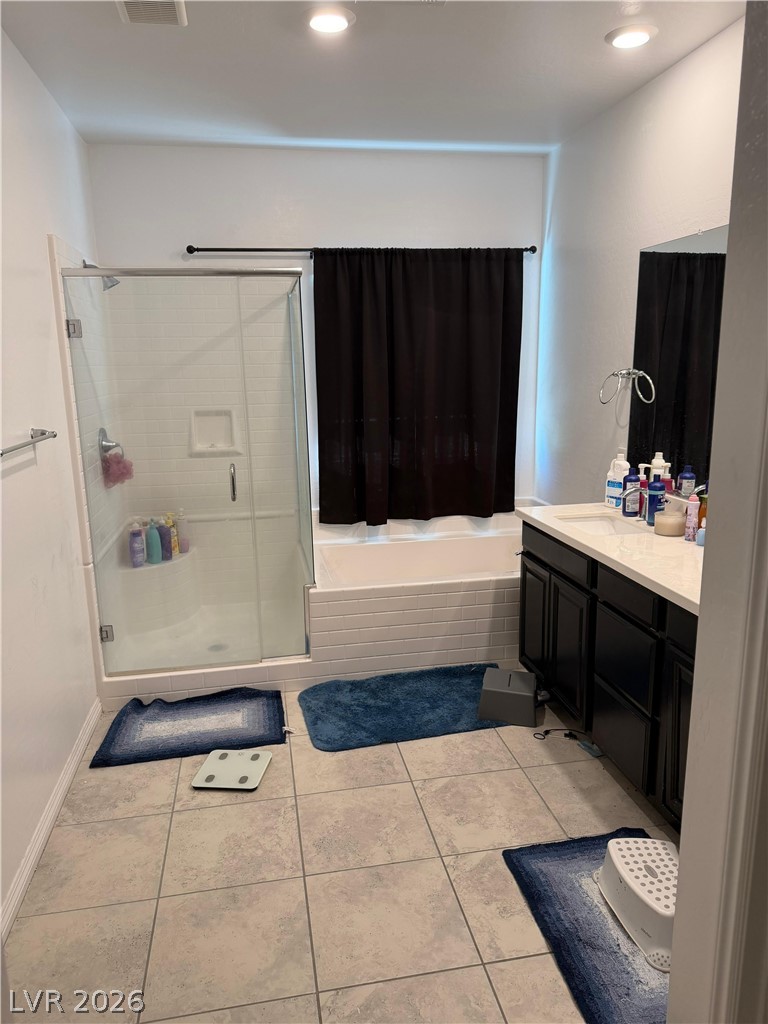 6562 Silver Estates Property Photo 16