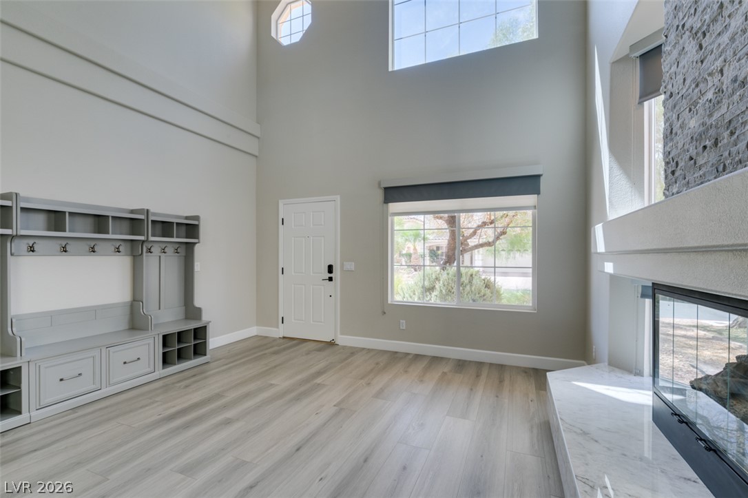 10908 Royal Highlands Street Property Photo 8