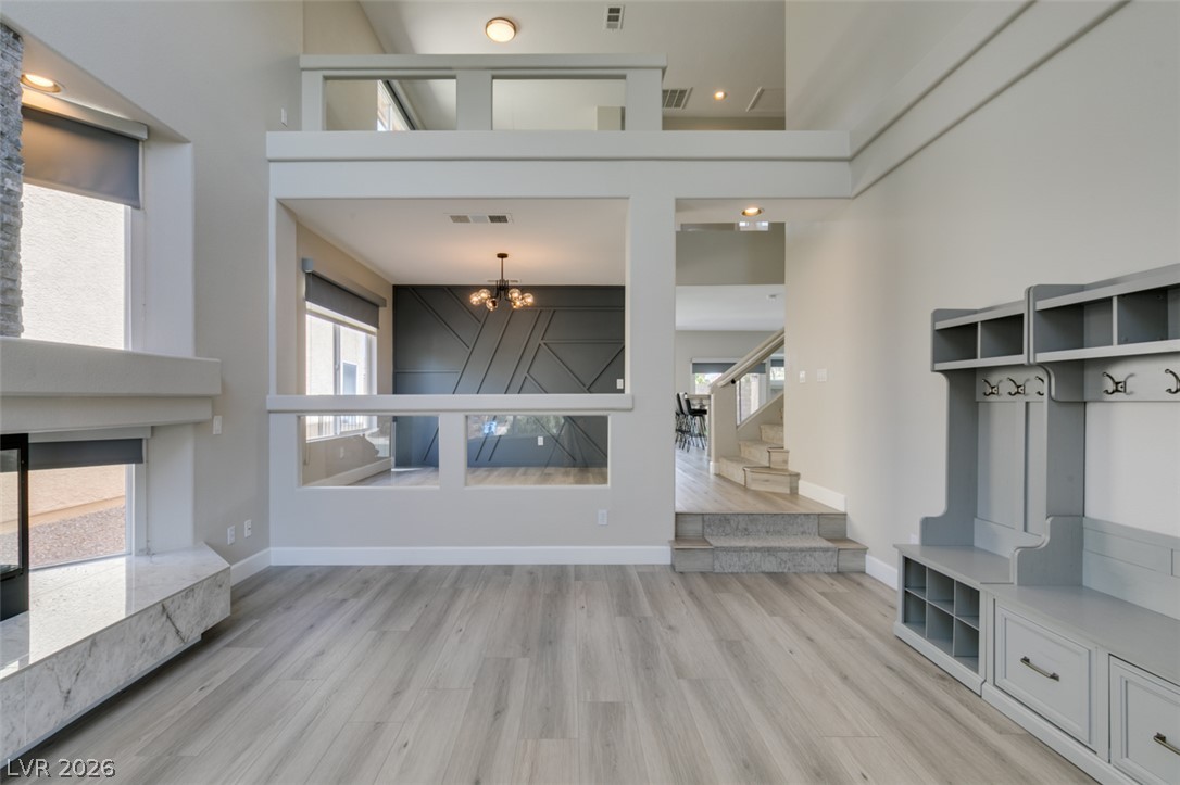 10908 Royal Highlands Street Property Photo 11
