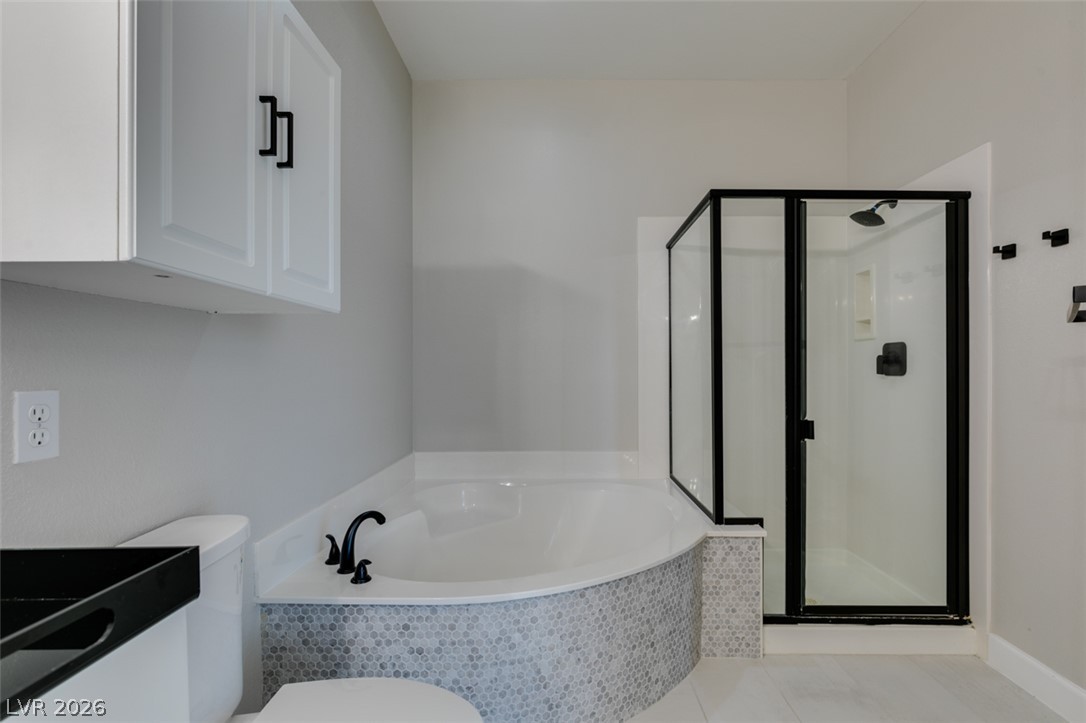 10908 Royal Highlands Street Property Photo 53